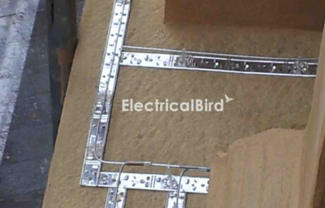 Allontanamento volatili barriera anti piccioni elettrica