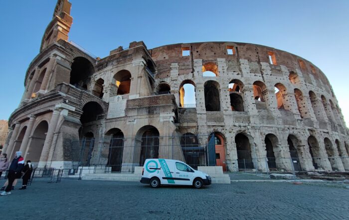 Allontanamento piccioni colosseo roma