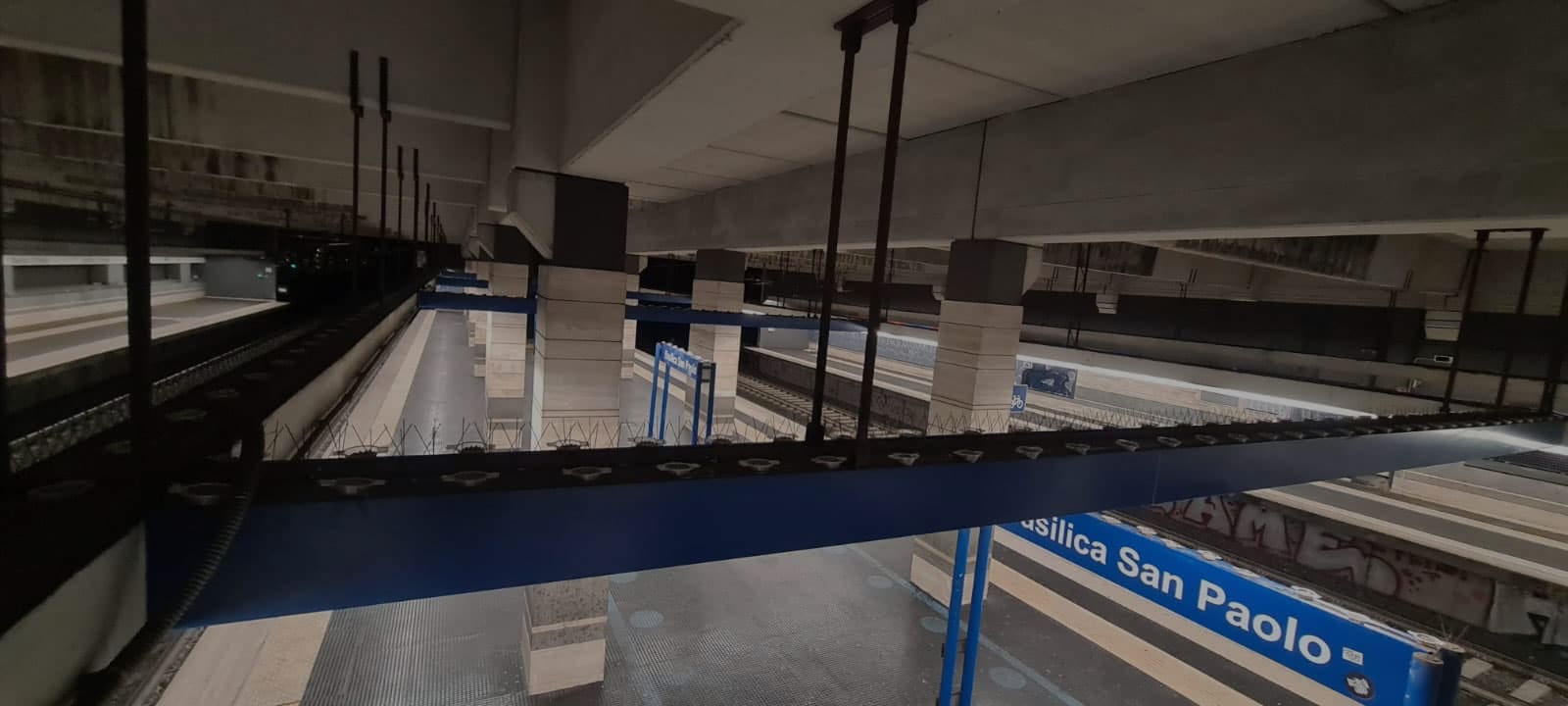 Caso Studio allontanamento piccioni e volatili dalle aree della metropolitana di Roma ATAC